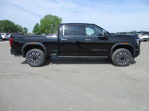2025 GMC Sierra 2500 Denali Ultimate