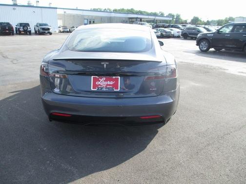 2021 Tesla Model S Plaid