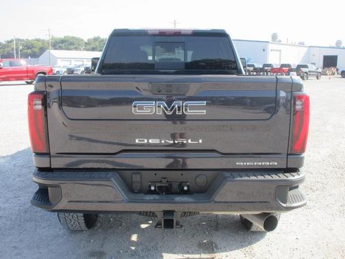 2026 GMC Sierra 3500 Denali Ultimate