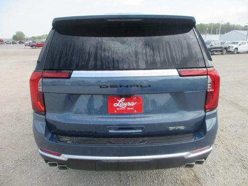 Metallic 2026 GMC Yukon XL Denali