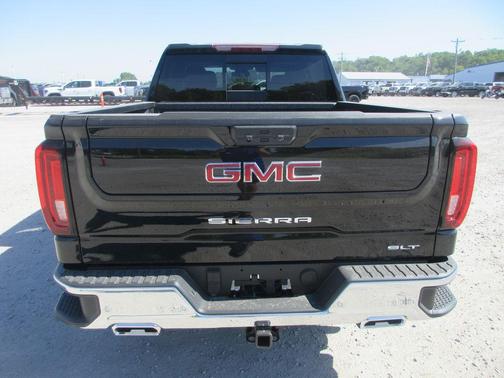 Onyx Black 2026 GMC Sierra 1500 SLT