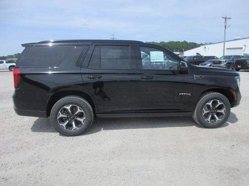 Onyx Black 2026 GMC Yukon AT4