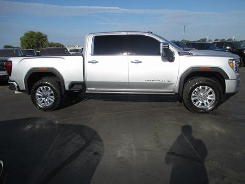 2023 GMC Sierra 2500 Denali