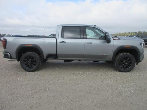 2026 GMC Sierra 2500 AT4