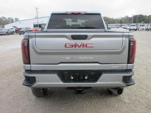 2026 GMC Sierra 2500 AT4