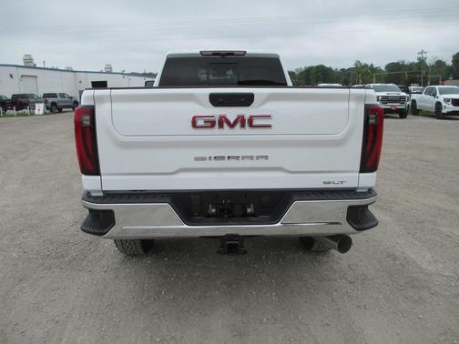 2025 GMC Sierra 3500 SLT
