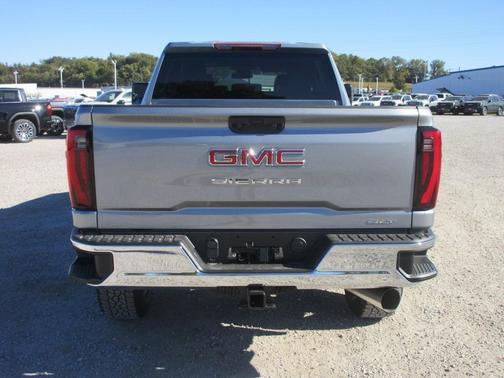 2026 GMC Sierra 2500 SLT