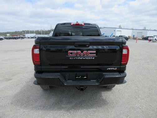 2025 GMC Canyon AT4