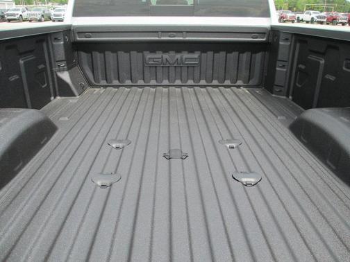 2025 GMC Sierra 3500 SLT