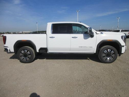 2025 GMC Sierra 2500 Denali