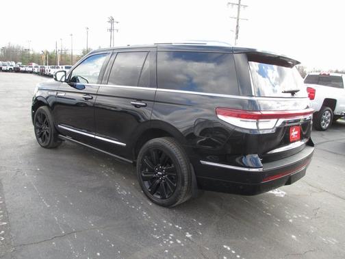 2022 Lincoln Navigator Reserve