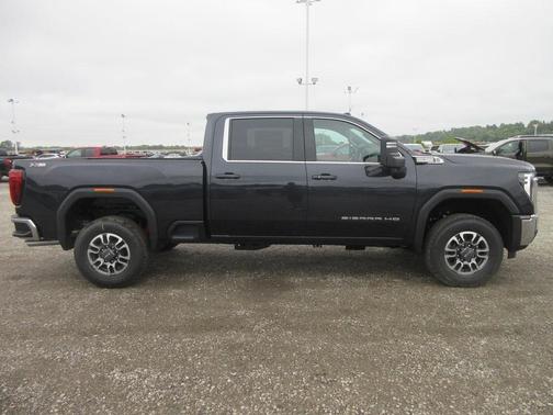 2026 GMC Sierra 2500 SLE