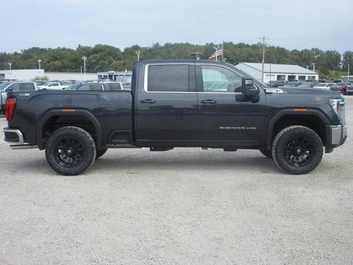 2026 GMC Sierra 2500 SLE