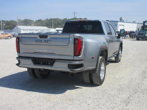2026 GMC Sierra 3500 Denali Ultimate