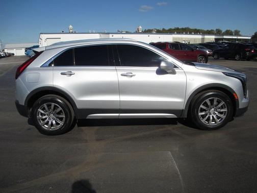 2019 Cadillac XT4 Premium Luxury