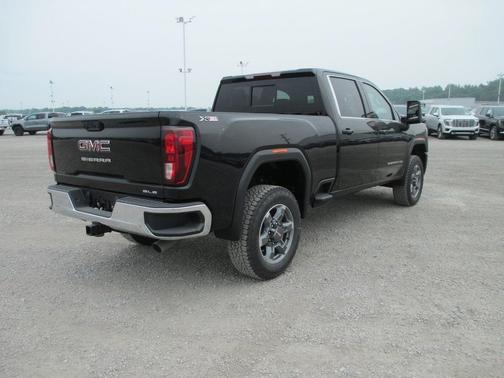 2025 GMC Sierra 3500 SLE