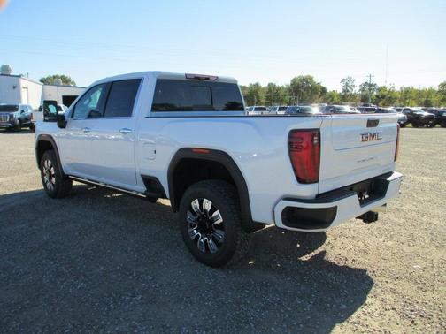 2026 GMC Sierra 3500 Denali