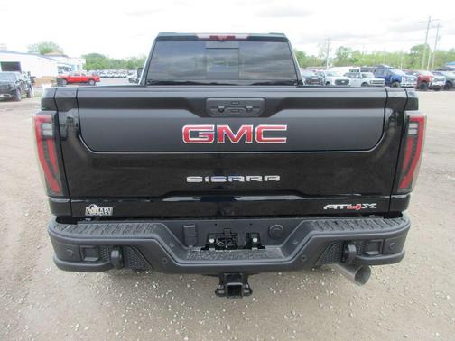 Onyx Black 2026 GMC Sierra 2500 AT4X