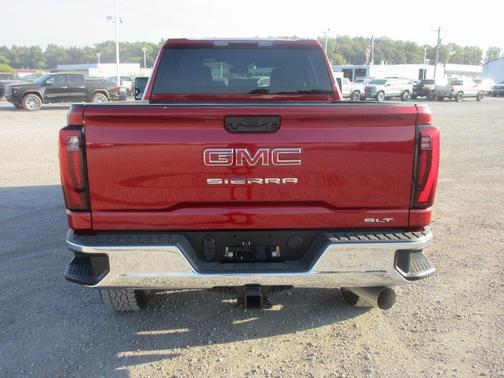 2026 GMC Sierra 2500 SLT