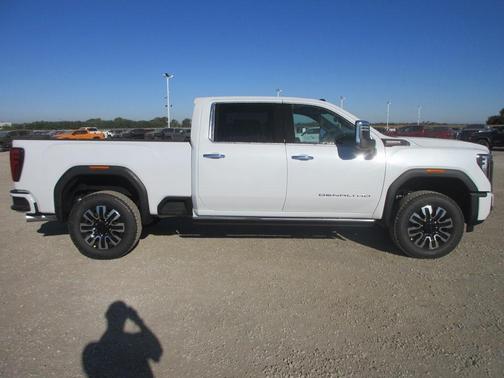 2026 GMC Sierra 2500 Denali Ultimate