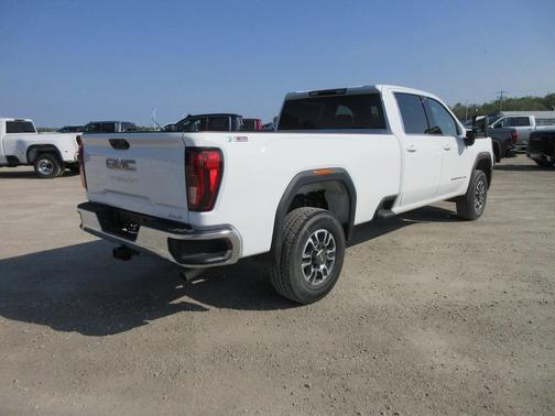 2025 GMC Sierra 3500 SLE