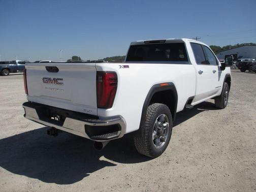 Summit White 2026 GMC Sierra 3500 SLT