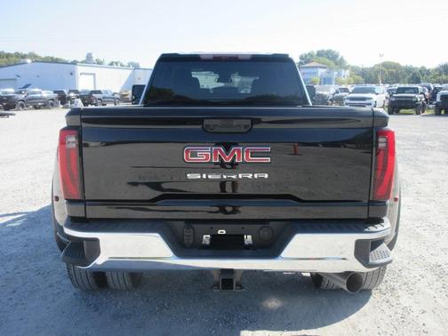 2026 GMC Sierra 3500 Pro