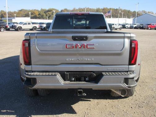2026 GMC Sierra 3500 Denali