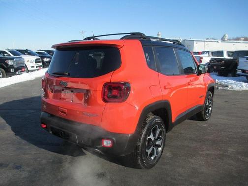 2021 Jeep Renegade Trailhawk