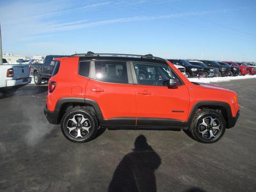 2021 Jeep Renegade Trailhawk