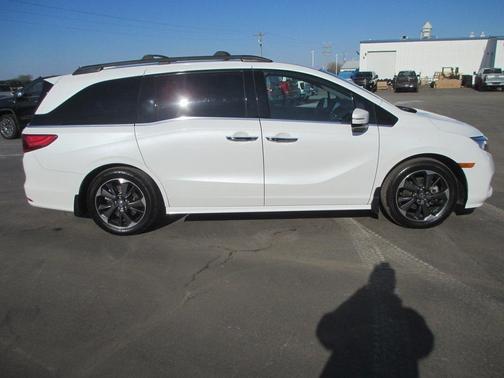 2021 Honda Odyssey Elite