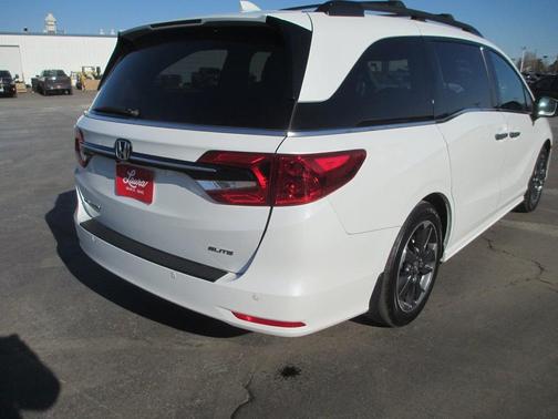 2021 Honda Odyssey Elite