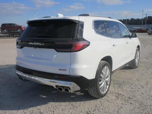 2026 GMC Acadia Denali