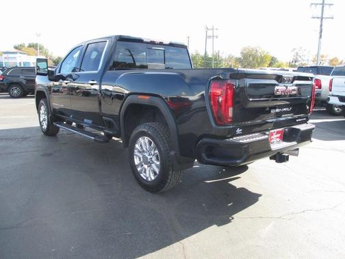 2020 GMC Sierra 2500 Denali