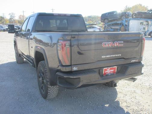 2026 GMC Sierra 2500 AT4