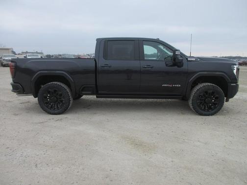 2026 GMC Sierra 2500 AT4