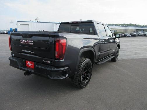 2022 GMC Sierra 1500 AT4X