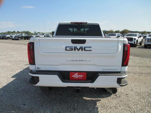 2025 GMC Sierra 2500 Denali Ultimate