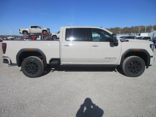 2026 GMC Sierra 2500 AT4