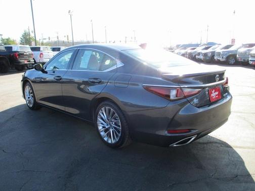 2023 Lexus ES 350 Ultra Luxury