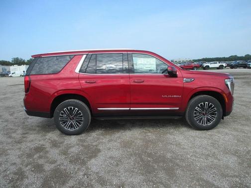 2025 GMC Yukon Elevation