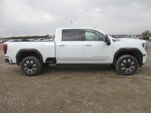 2026 GMC Sierra 2500 Denali