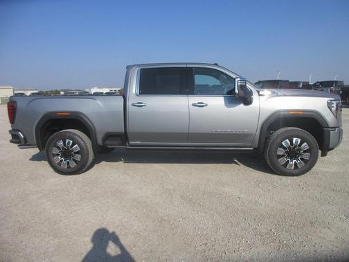 2026 GMC Sierra 2500 Denali
