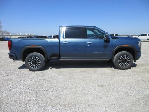 2025 GMC Sierra 2500 Denali Ultimate