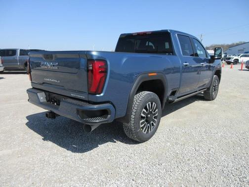 2025 GMC Sierra 2500 Denali Ultimate