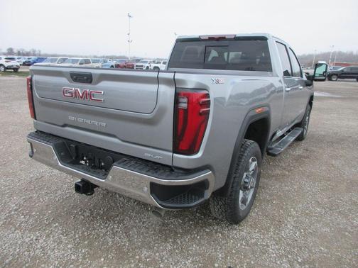 2026 GMC Sierra 2500 SLT