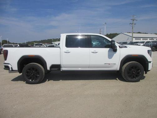 2026 GMC Sierra 2500 AT4
