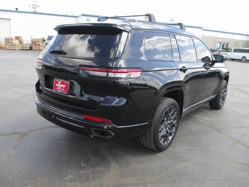 2024 Jeep Grand Cherokee L Summit
