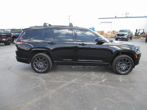 2024 Jeep Grand Cherokee L Summit