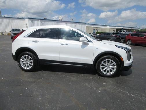2023 Cadillac XT4 Luxury